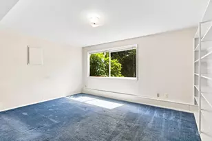 17805 NE 9th St, Bellevue, WA 98008 - Photo 28