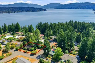 17805 NE 9th St, Bellevue, WA 98008 - Photo 2