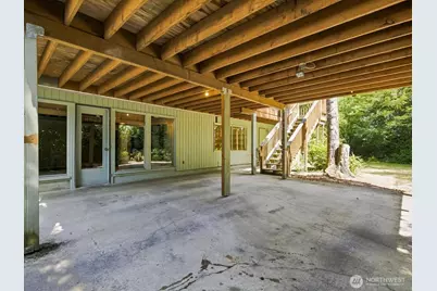 17805 NE 9th Street, Bellevue, WA 98008 - Photo 30