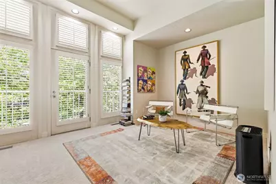 604 Bellevue Way SE, Bellevue, WA 98004 - Photo 28