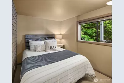 2240 W Lake Sammamish Pkwy NE, Redmond, WA 98052 - Photo 20