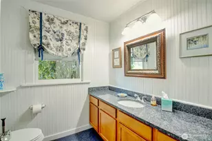 17439 McLean Rd, Mount Vernon, WA 98273 - Photo 16