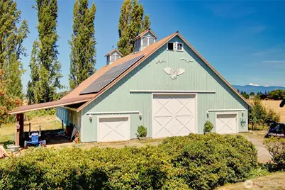 17439 McLean Road, Mount Vernon, WA 98273 - Photo 2