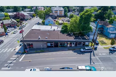 305 NE 65th Street, Seattle, WA 98115 - Photo 6