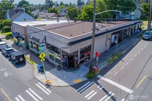 305 NE 65th St, Seattle, WA 98115 - Photo 18