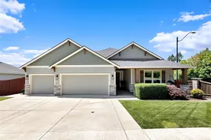 2918 NE 4th Ave, Battle Ground, WA 98604 - Photo 1