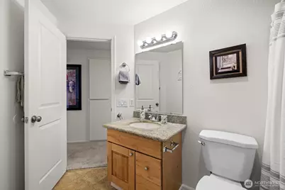 8218 126th Avenue NE #E22, Kirkland, WA 98033 - Photo 10