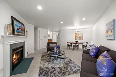 8218 126th Avenue NE #E22, Kirkland, WA 98033 - Photo 14