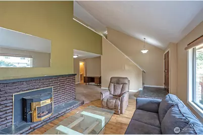 619 Cougar Street SE, Lacey, WA 98503 - Photo 4