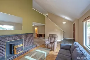 619 Cougar St SE, Lacey, WA 98503 - Photo 4