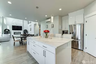 1834 Barrington Ln, Burlington, WA 98233 - Photo 12
