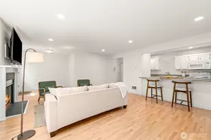 555 Prospect St, Seattle, WA 98109 - Photo 2