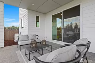 13857 16th Ave E, Tacoma, WA 98445 - Photo 6