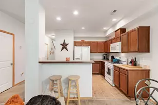130 NE Miramar Cir, Bremerton, WA 98311 - Photo 10