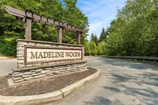 130 NE Miramar Cir, Bremerton, WA 98311 - Photo 26