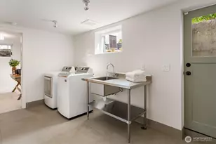 4003 W Armour St, Seattle, WA 98199 - Photo 26