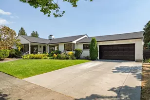 4003 W Armour St, Seattle, WA 98199 - Photo 2