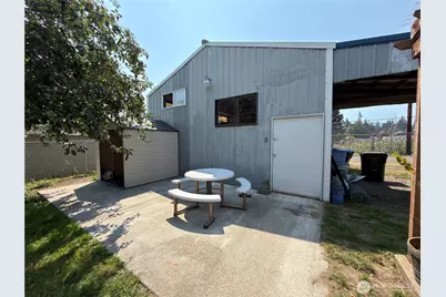 828 W 10th Street, Port Angeles, WA 98363 - Photo 20