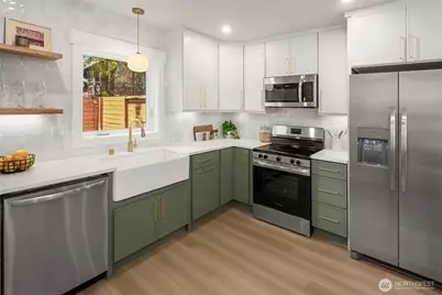 11028 Evanston Avenue N, Seattle, WA 98133 - Photo 6