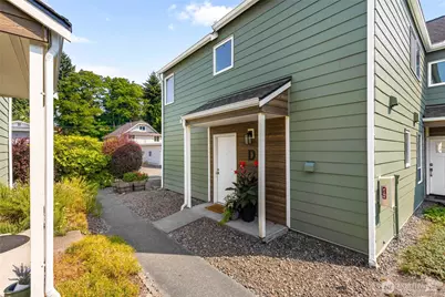 8408 25th Avenue SW #D, Seattle, WA 98106 - Photo 32