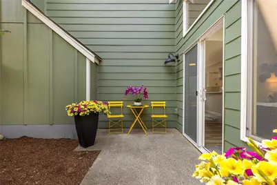 8408 25th Avenue SW #D, Seattle, WA 98106 - Photo 30