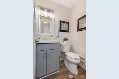 8408 25th Avenue SW #D, Seattle, WA 98106 - Photo 6