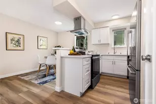 8408 25th Ave SW, Seattle, WA 98106 - Photo 14
