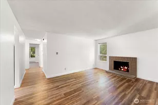 149 S 329th Pl, Federal Way, WA 98003 - Photo 2