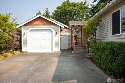 1227 E Indiana Street, Bellingham, WA 98226 - Photo 22