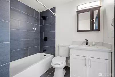 2104 Rockefeller Avenue #1716, Everett, WA 98201 - Photo 22