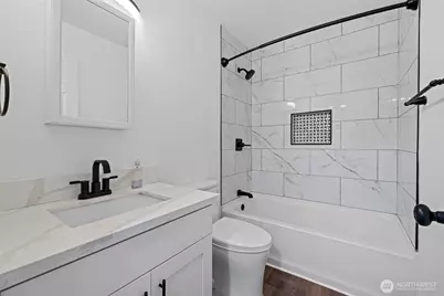 2104 Rockefeller Avenue #1716, Everett, WA 98201 - Photo 10