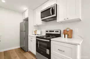 12113 SE 319th Pl, Auburn, WA 98092 - Photo 4