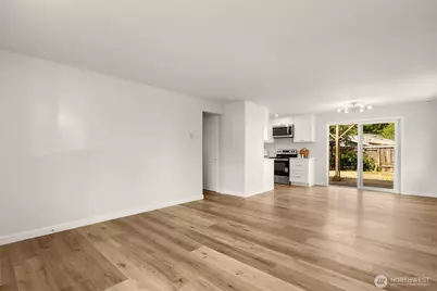 12113 SE 319th Pl, Auburn, WA 98092 - Photo 12