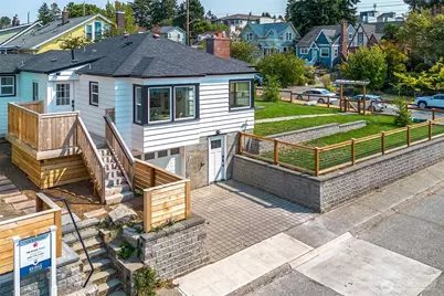 8215 4th Avenue NE, Seattle, WA 98115 - Photo 28