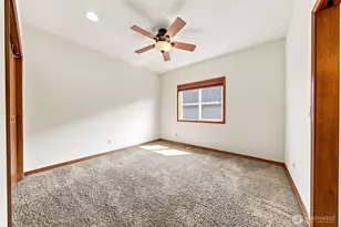 3265 Phillips Ave, Enumclaw, WA 98022 - Photo 26
