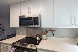 1729 18th Ave, Seattle, WA 98122 - Photo 10