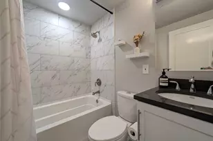 1729 18th Ave, Seattle, WA 98122 - Photo 12