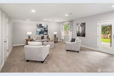211 210th Avenue NE, Sammamish, WA 98074 - Photo 18