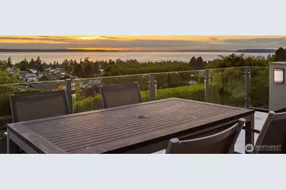 227 Highland Drive, Edmonds, WA 98020 - Photo 14
