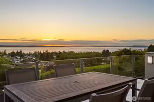 227 Highland Dr, Edmonds, WA 98020 - Photo 14