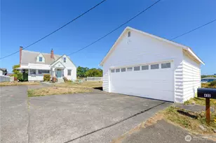 432 E Front St, Port Angeles, WA 98362 - Photo 32
