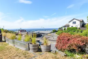 432 E Front St, Port Angeles, WA 98362 - Photo 34
