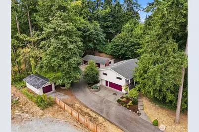 7412 104th Street E, Puyallup, WA 98373 - Photo 2