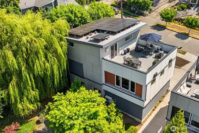 8509 Burke Avenue N, Seattle, WA 98103 - Photo 38
