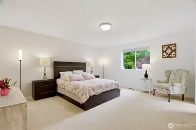 23030 NE 13th Street, Sammamish, WA 98074 - Photo 18