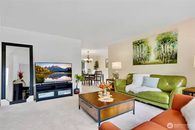 23030 NE 13th Street, Sammamish, WA 98074 - Photo 16
