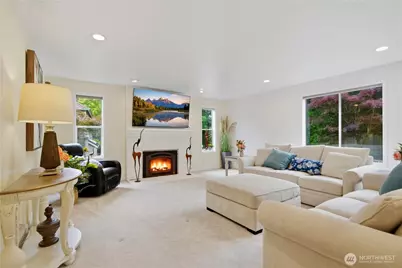 23030 NE 13th Street, Sammamish, WA 98074 - Photo 12