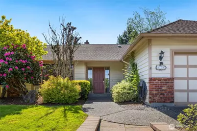 826 169th Place SW, Lynnwood, WA 98037 - Photo 2