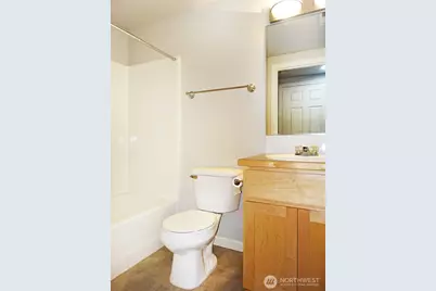 657 W Emerson Street #C, Seattle, WA 98119 - Photo 14