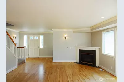 657 W Emerson Street #C, Seattle, WA 98119 - Photo 4